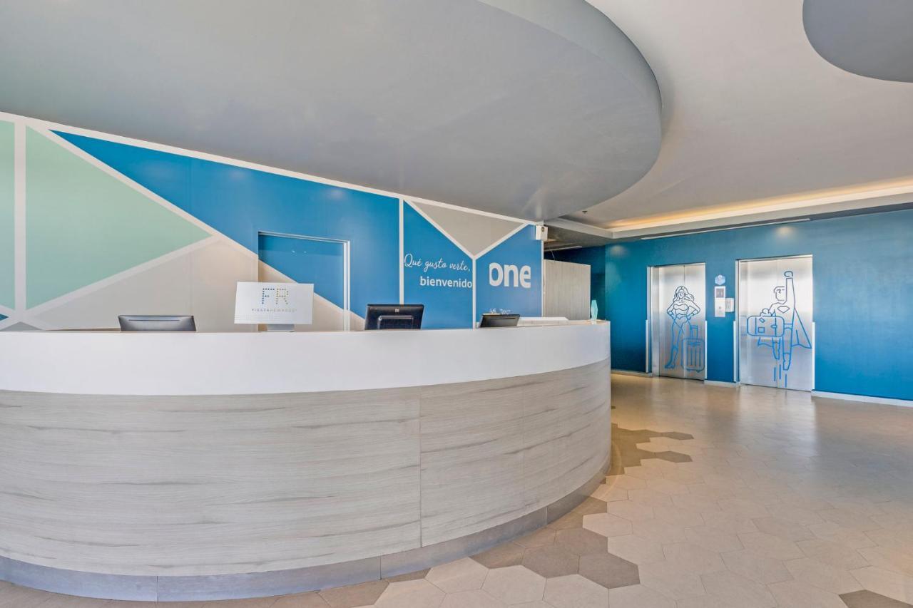 One Puebla Angelopolis Periferico Hotell Eksteriør bilde